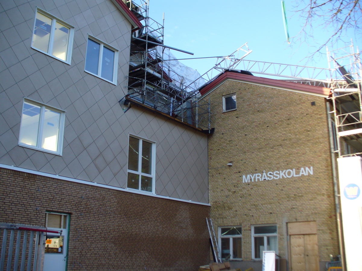 Remont starego i budowa nowego budynku szkoły w Brämhult, Kyrkvägen (Szwecja)